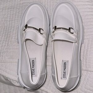 Steve Madden Women's Trifecta Loafer Women’s Size 8 White Platform